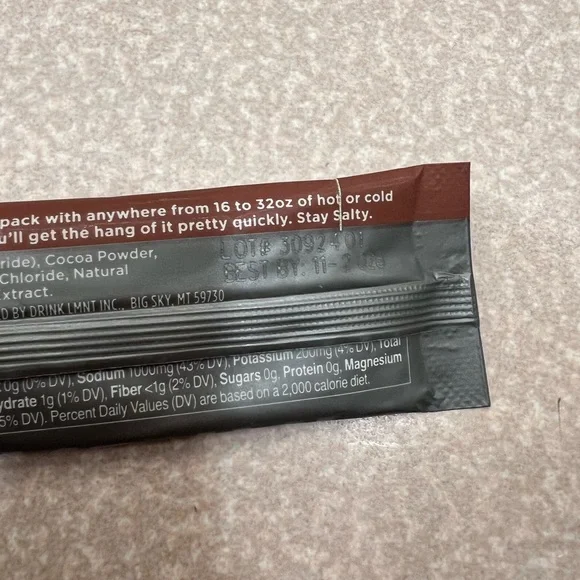 LMNT Electrolyte Drink Mix Variety Pack #21 packets - Picture 4 of 5